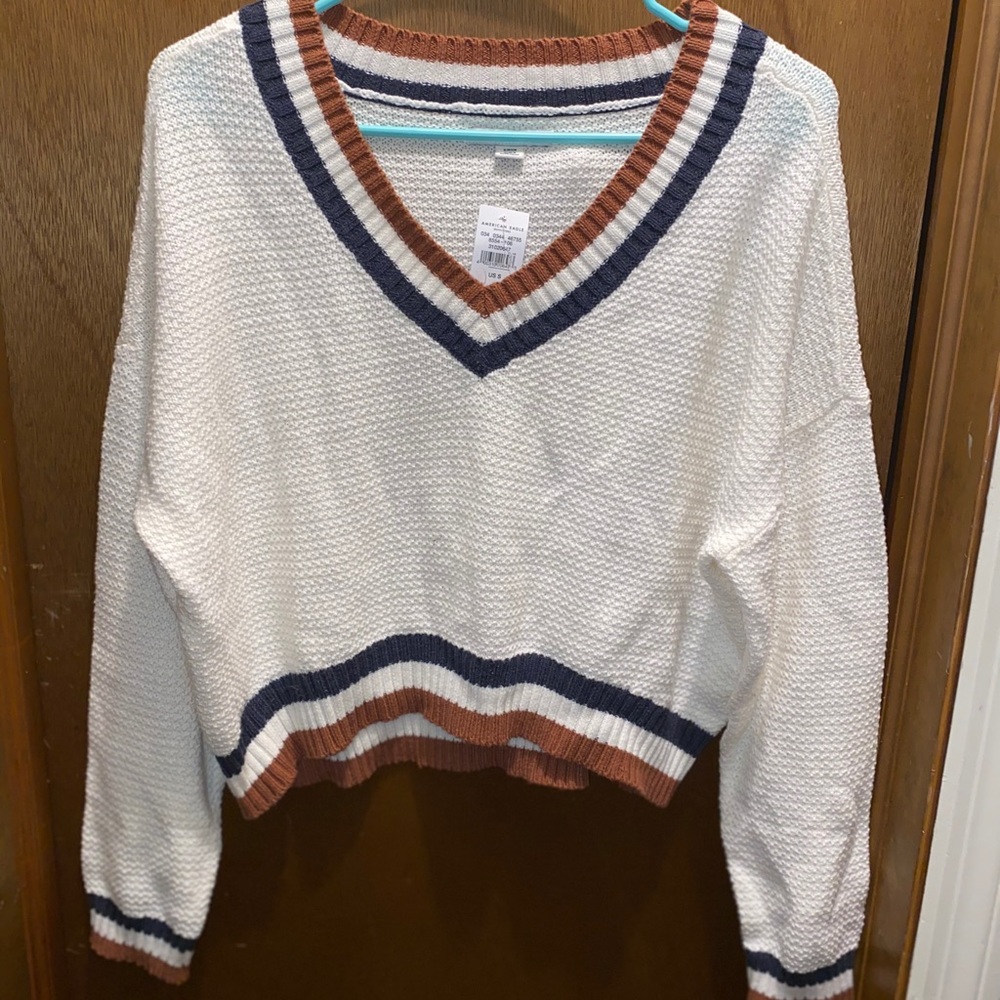 Crop top sweater